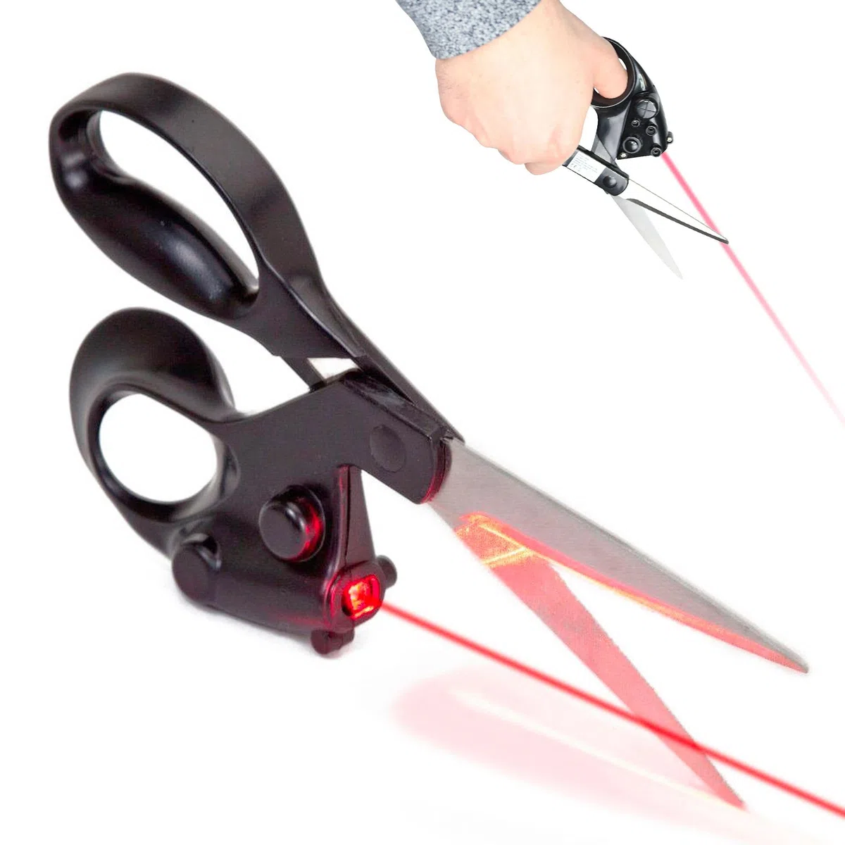 FISHTEC - Ciseaux Laser de Précision - Découpe Droite Guidée par Faisceau - Bouton ON/OFF - Lames Acier Inoxydable - Polyvalents pour Papier Textiles Carton Fin - Poignée Ergonomique Confortable